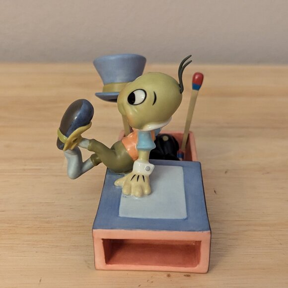 Rare WDCC Jiminy Cricket "Let Your Conscience Be Your Guide" from Pinocchio - Picture 4 of 12